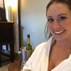 Meet your Posher, Ivey